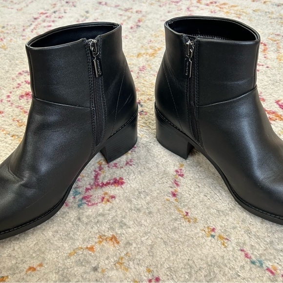 Blondo Eileen Ankle Bootie in Black sz 10 - Picture 4 of 10